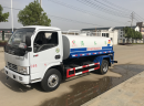 東風(fēng)灑水車(chē)陜西西安灑水車(chē)發(fā)車(chē)了
