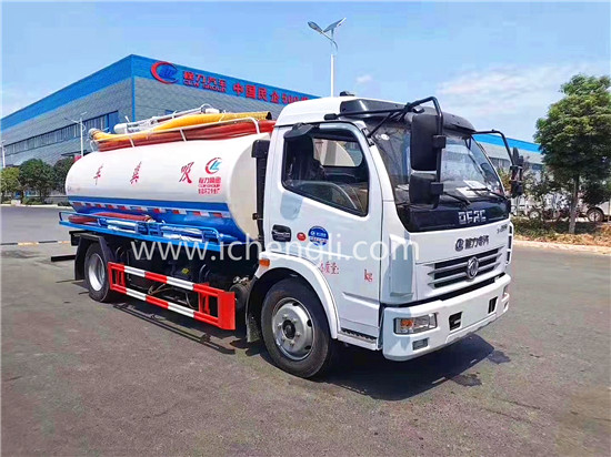 東風(fēng)多利卡吸糞車(chē)︱8噸吸糞車(chē)圖片