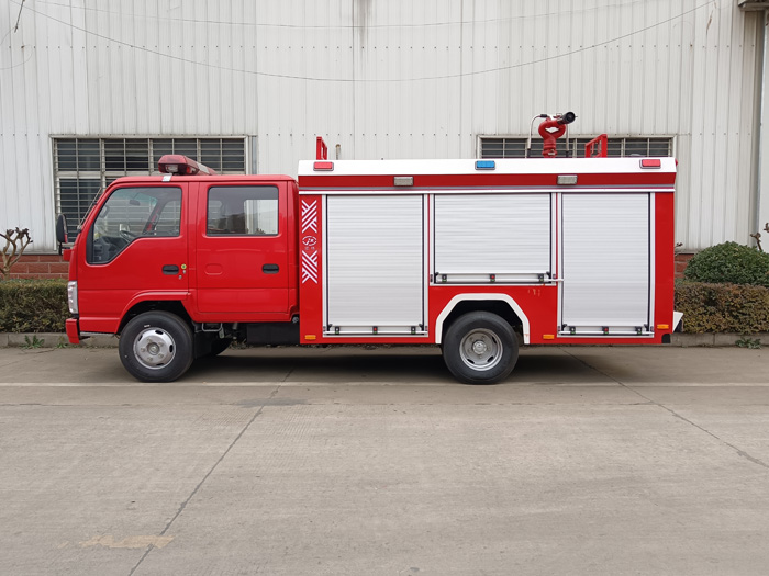 5噸消防灑水車廠家_消防中隊消防車_2.5-5噸泡沫消防車現(xiàn)車報價