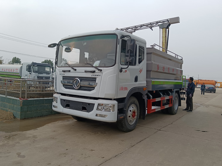 東風(fēng)D9免稅的鐵路抑塵車(chē)--12噸降塵灑水車(chē)_長(zhǎng)治12立方抑塵車(chē)-抑塵噴霧車(chē)鉤擋停噴功能火車(chē)封層車(chē)