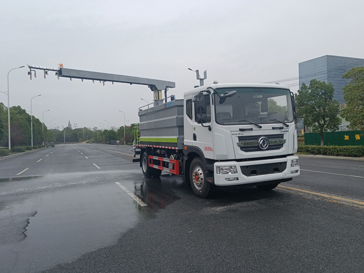 東風(fēng)D9免稅的鐵路抑塵車(chē)--12噸降塵灑水車(chē)_長(zhǎng)治12立方抑塵車(chē)-抑塵噴霧車(chē)鉤擋停噴功能火車(chē)封層車(chē)